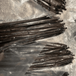 Fresh Vanilla Beans (4 sticks)